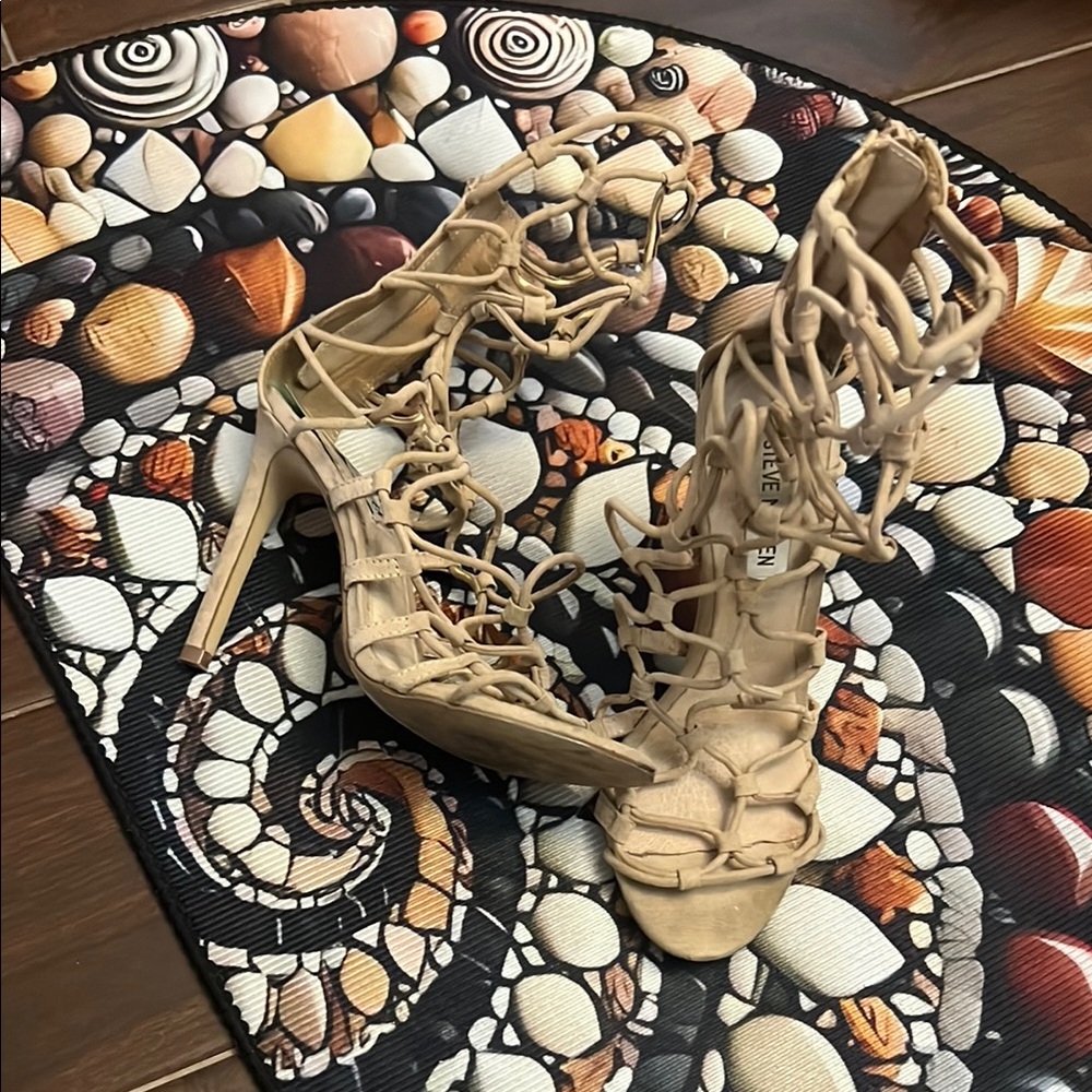 Chic Beige Heeled Sandals